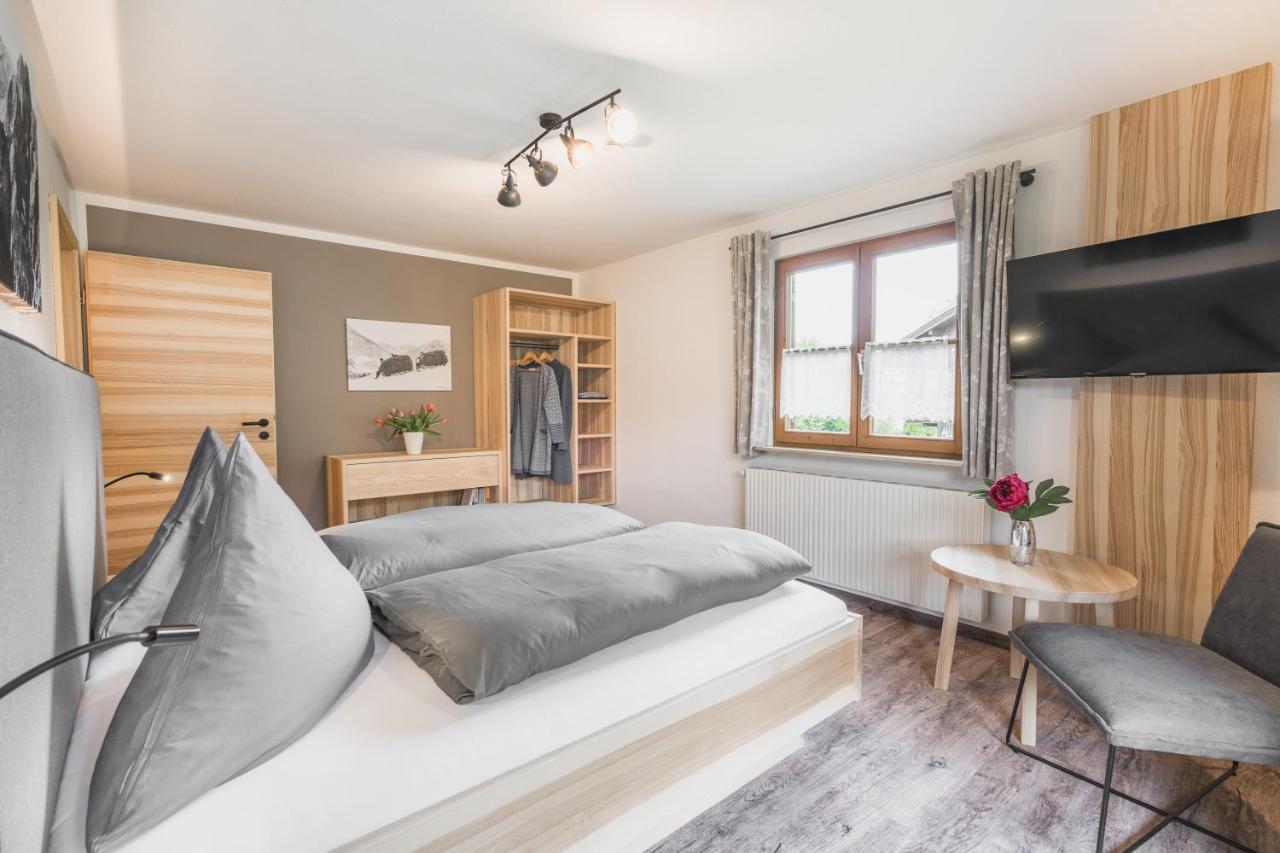 Lingg Apartment